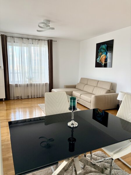 Asmita Gardens, vanzare apartament 2 camere